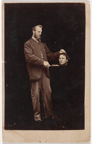 Illustration for article titled The Creepiest Headless Portraits from the Victorian Era